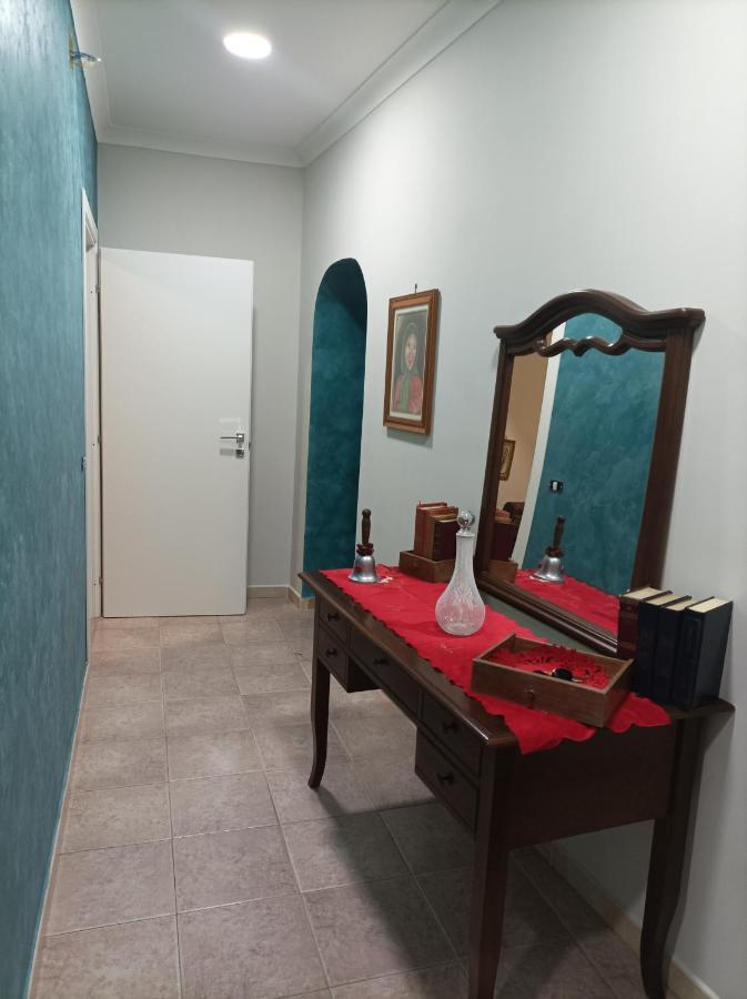 Hotel Casa Di Raffaella Torre Annunziata Exterior foto